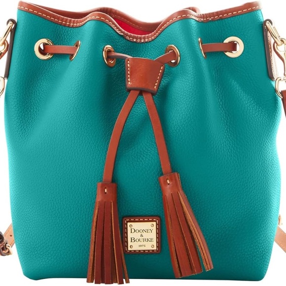 Dooney & Bourke Drawstring Bucketbag NWT